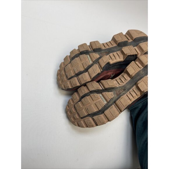 On Cloud Running Cloudventure Sneaker Wom Sz 7.5 Ruby Magnet Waterproof Hiking - Picture 6 of 16